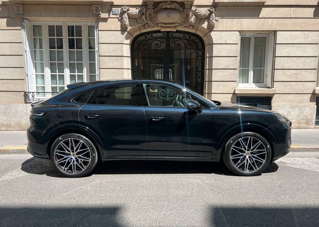 Porsche Cayenne III (2) Coupe 4.0 V8 E-HYBRID 739 Turbo- Noir de 2024