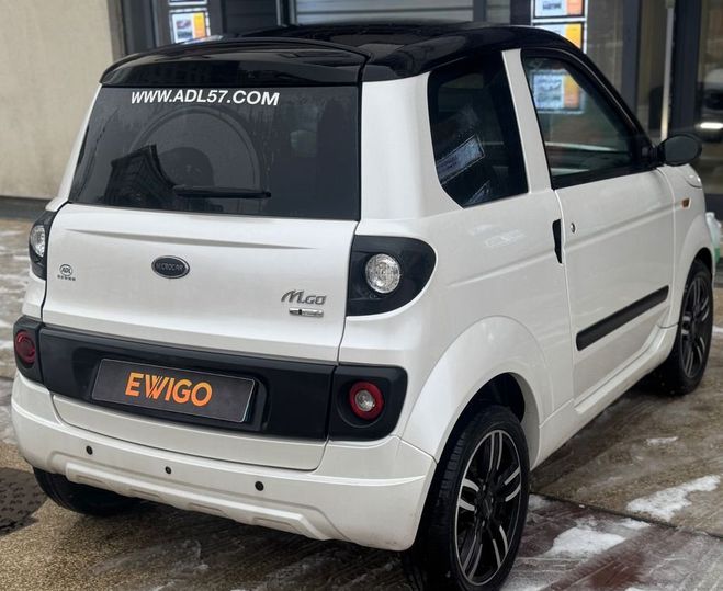 Microcar M.go M-Pro m-go 0.5 10 initiale progress blue Noir de 2022