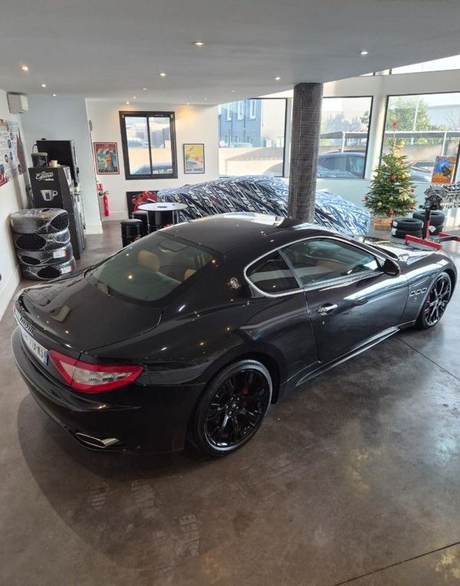 Maserati Gran Turismo S 4.7 V8 Garantie 12 mois Noir de 2011