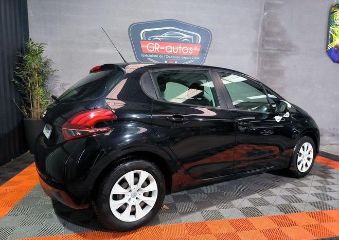Peugeot 208 1.6 Hdi 75cv LIKE Climatisation R�vis�e  Noir de 2017