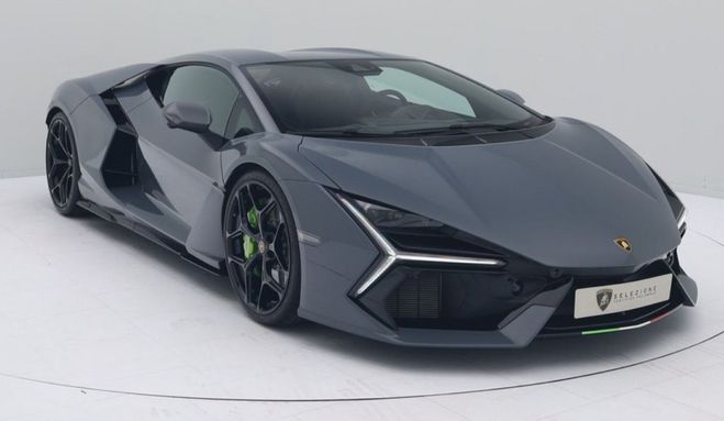 Lamborghini Revuelto   de 2024