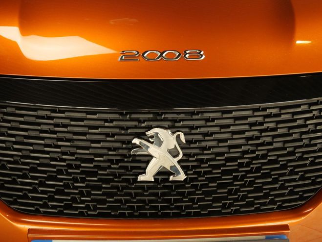 Peugeot 2008 1.2 12V S&S - 130 II 2020 Active Busines ORANGE de 2020