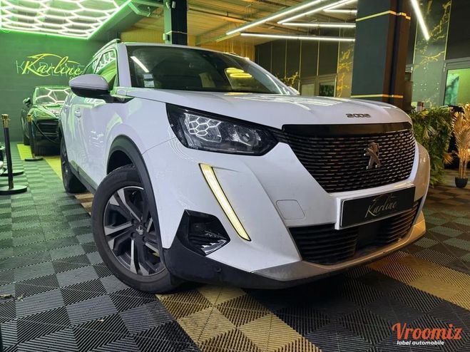 Peugeot 2008 GENERATION-I 1.2 PURETECH 130 cv ALLURE  Blanc de 2020