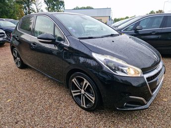  Voir d&eacute;tails -Peugeot 208 1.2 PureTech 110ch GT Line S&S 5p &agrave; �vreux (27)
