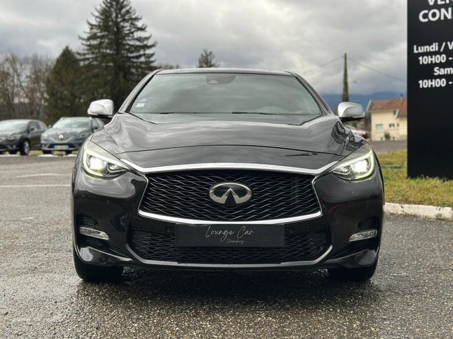 Infiniti Q30 1.6t 7DCT Sport Tech Noir de 2019