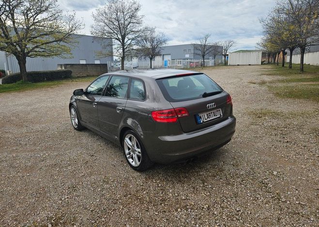 Audi A3 1.8 TFSI 160ch S Line Sportpaket Plus Tr Marron de 2011