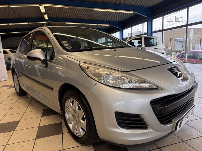 Peugeot 207 1.4 HDi70 Active 5p GRIS C de 2010