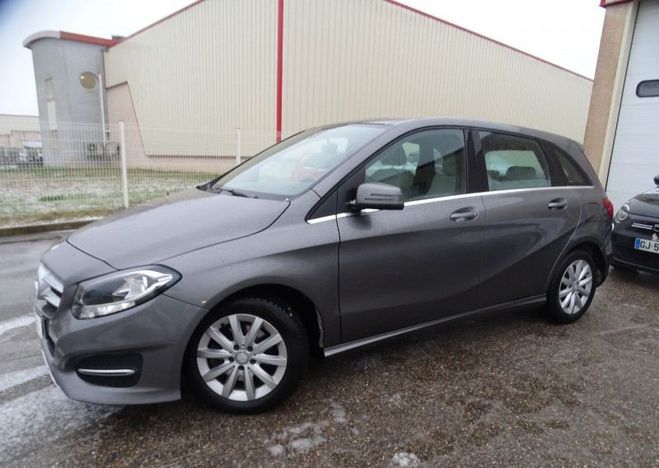 Mercedes Classe B 220 184CH INSPIRATION 4MATIC 7G-DCT -TOE Gris de 2015