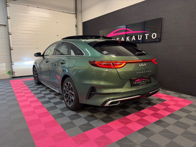 Kia ProCeed 1.5 T-GDi 160 ch DCT7 GT Line Premium /G Vert de 2024
