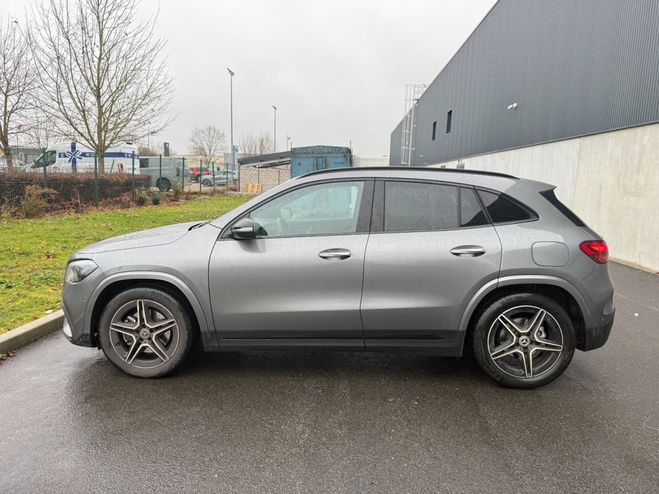 Mercedes Classe GLA 180 D AMG Line - Garantie jusqu'� Juille Gris de 2025