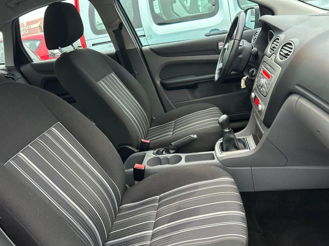 Ford Focus Trend Gris de 2008