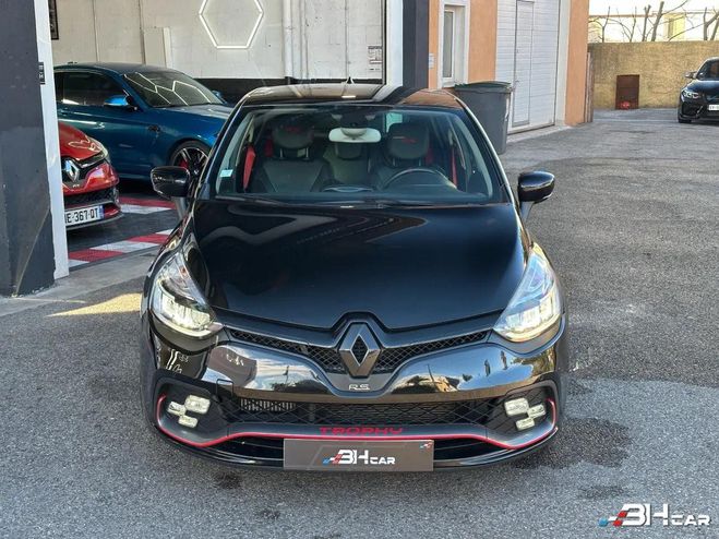 Renault Clio IV RS TROPHY 220cv - EDC/AKRAPOVIC/RS MO Noir de 2016