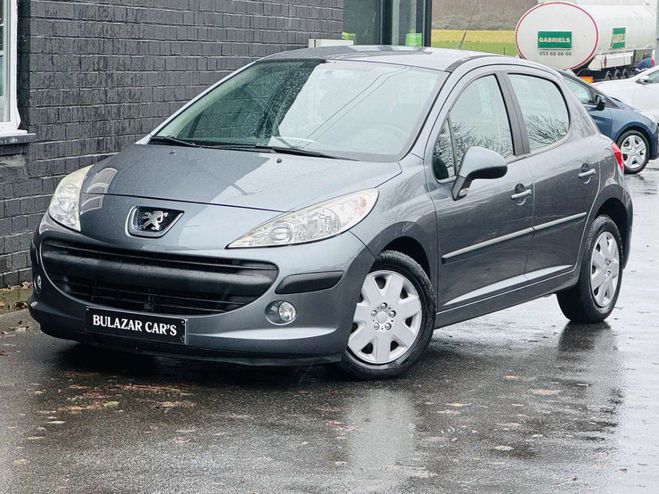 Peugeot 207 1.4i GARANTI RADIO CD CLIM CARNET Gris M�tallis� de 