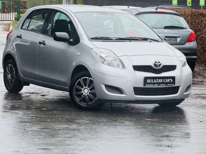 Toyota Yaris 1.0i VVT-i GARANTI CARNET RADIO CD Gris M�tallis� de 