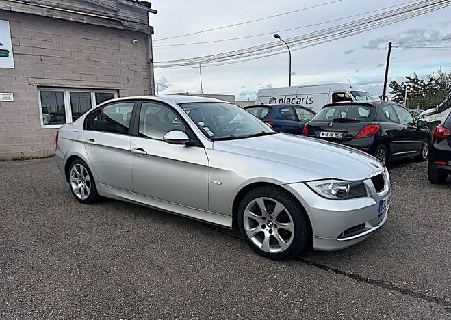 BMW Serie 3 (E90) 318I 129CH CONFORT Gris de 2006