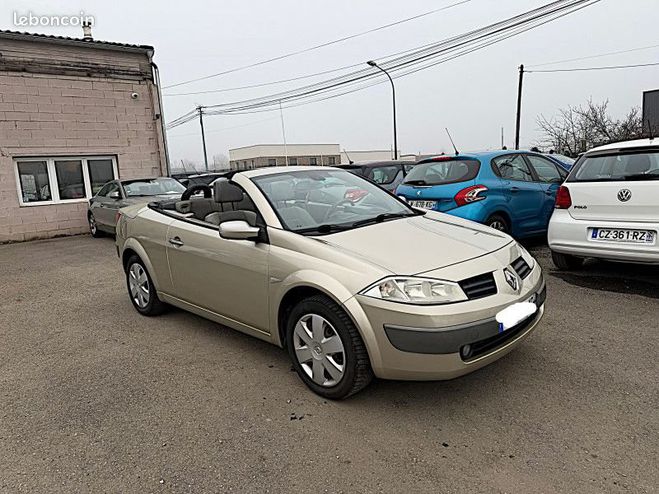 Renault Megane CC II 2.0 16V 136CH LUXE PRIVILEGE Beige de 2004