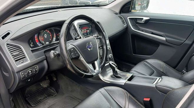 Volvo XC60 2.0 D3 AUTO NAVIGATION PDC CLIMTRONIC CR Blanc M�tallis� de 