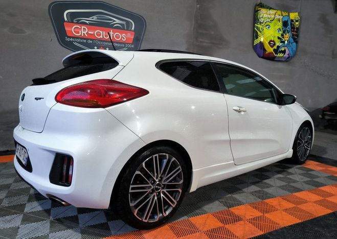 Kia Ceed d Ceed 1.6L TGDI GT 1ST 205cv 174000km g Blanc de 2013