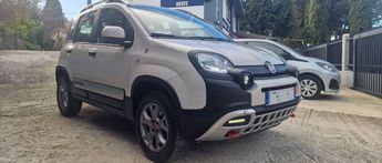  Voir d&eacute;tails -Fiat Panda 4x4 Cross 0.9 8v TwinAir 90ch S&S V�rita &agrave; Lattes (34)