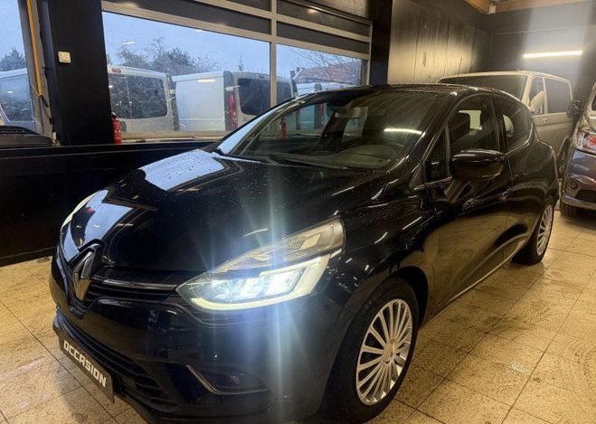 Renault Clio IV 0.9 TCE 90CH INTENS 5P Noir de 2017