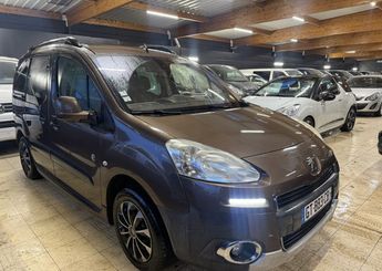  Voir d&eacute;tails -Peugeot Partner Tepee 1.6 HDI92 FAP OUTDOOR &agrave; Fouqui�res-l�s-Lens (62)