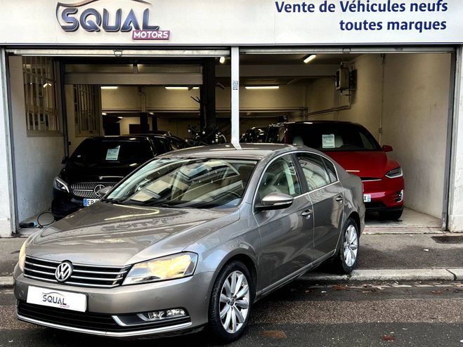 Volkswagen Passat VII 2.0 TDI 140 FAP Embassy MARRON de 2012