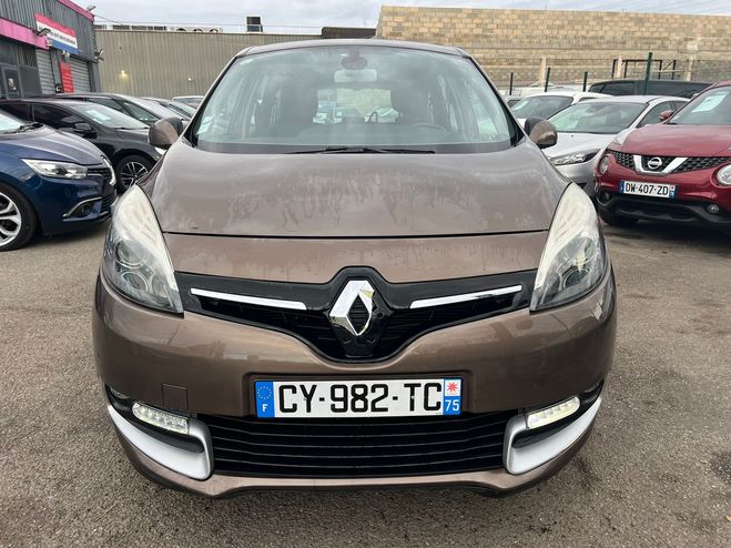 Renault Grand Scenic III (2) 1.5 DCI 110 ENERGY BOSE EDITION  Marron de 2013