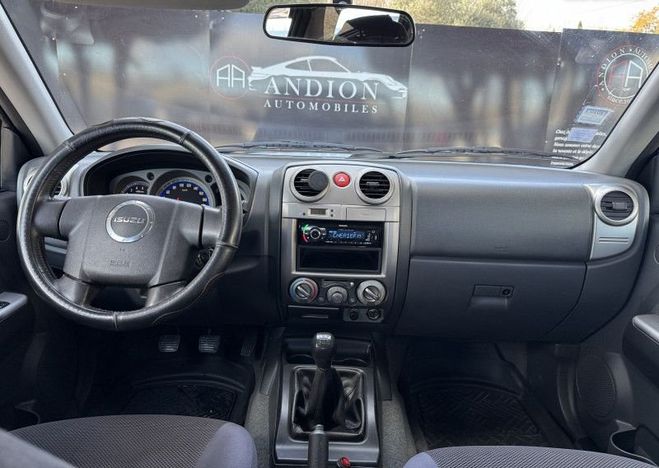 Isuzu Dmax x 4X2 SPACE CAB 2.5L Gris de 2007