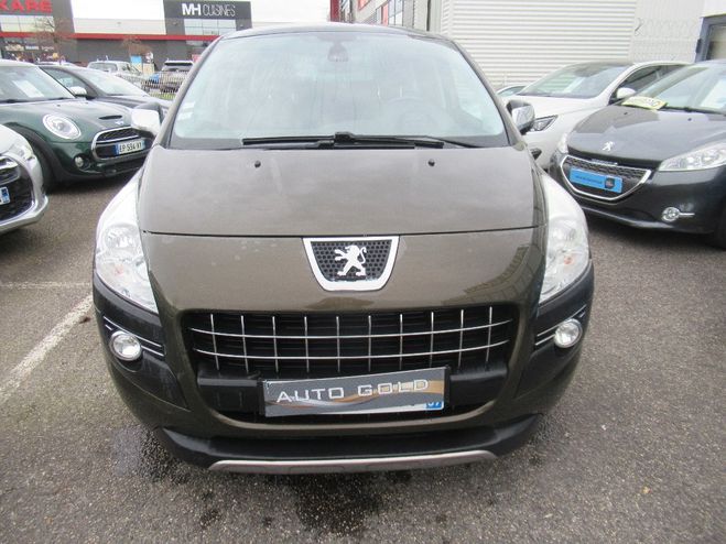 Peugeot 3008 2.0 HDi 16V 150ch en l etat Marron de 2010