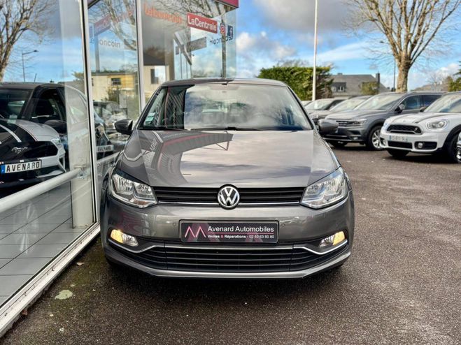 Volkswagen Polo 1.4 TDI 90 BlueMotion Technology- 5P GRIS FONCE de 2014