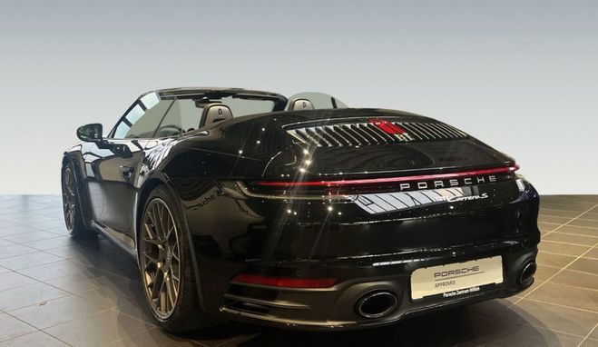 Porsche 911 992 carrera S Noir de 2021