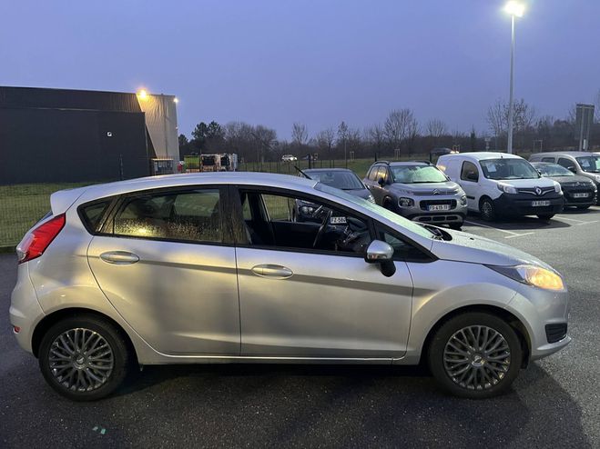 Ford Fiesta 1.5 TDCI 75 CV TREND GRIS de 2014