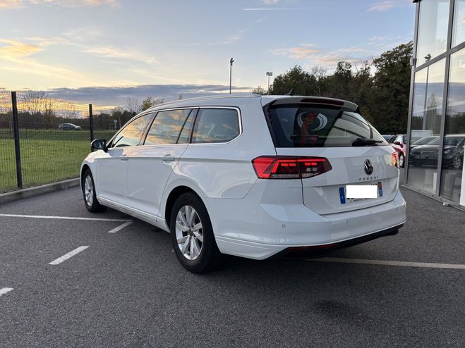 Volkswagen Passat SW VIII 2.0 TDI 150ch BlueMotion Technol BLANC de 2021
