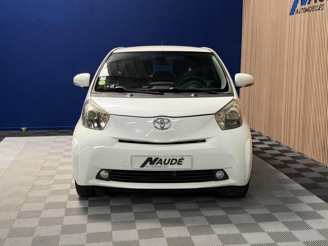 Toyota Iq 1.3 VVT-i 100 CH Stop & Start iQ� BLANC de 2009