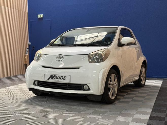 Toyota Iq 1.3 VVT-i 100 CH Stop & Start iQ� BLANC de 2009