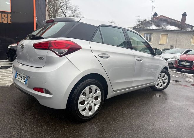 Hyundai I20 1.1 CRDI 75 CREATIVE Beige de 2016