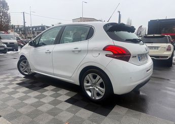  Voir d&eacute;tails -Peugeot 208 1.6 BLUEHDI 75CH BUSINESS S&S 5P &agrave; Morsang-sur-Orge (91)