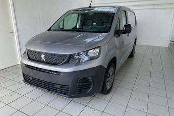  Voir d&eacute;tails -Peugeot Partner rallong� xl 950 kg TVA r�cup�rable / Att &agrave; Tonnay-Charente (17)