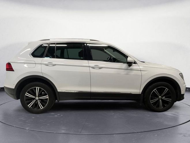 Volkswagen Tiguan 2.0 16V TSI BlueMotion - 190 - DSG 7 Con Blanc Pur de 2019