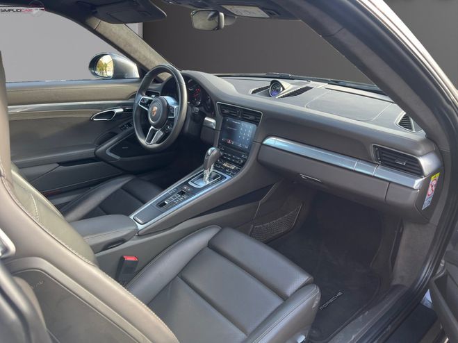 Porsche 911 CARRERA COUPE 4 3.0i 370 PDK Gris de 2017