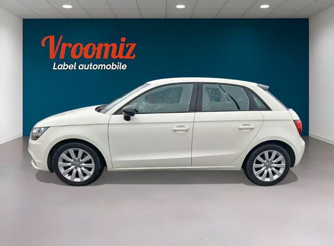 Audi A1 1.4 tfsi 122ch s tronic 5 portes ges cha Blanc de 2012