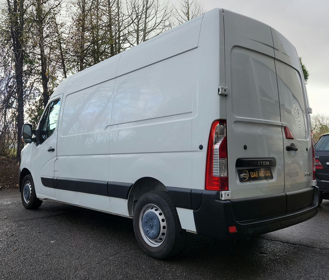 Renault Master Phase 3 L2H2 3.3T 2.3 dCi 16V Blanc de 2022