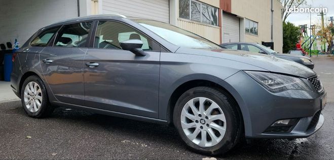 Seat Leon 1.6 tdi 105ch Gris de 2015