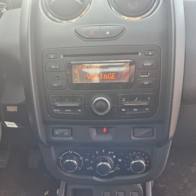 Dacia Duster (2) 1.5 DCI 90 ALT234 DUSTER 4X2 BV6 Gris anthracite de 2015