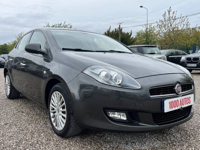 Fiat Bravo II 1.4 16v 90ch Dynamic GRIS de 2012