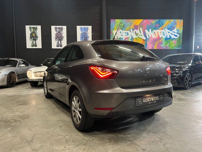 Seat Ibiza 1.4 TDI 90ch BVM5 style *1�re main entre Gris de 2016