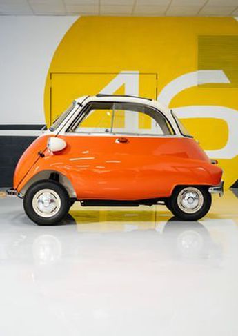  Voir d&eacute;tails -BMW Isetta  &agrave; Courbevoie (92)