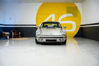  Voir d&eacute;tails -Porsche 911 Carrera 3.2L &agrave; Courbevoie (92)