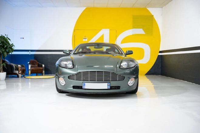 Aston martin Vanquish   de 2002