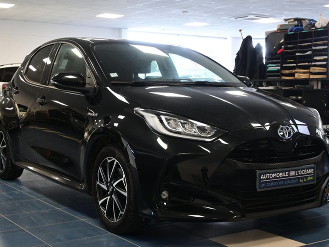 Toyota Yaris HYBRIDE MY20 116h France Garantie 10 ans Noir de 2021